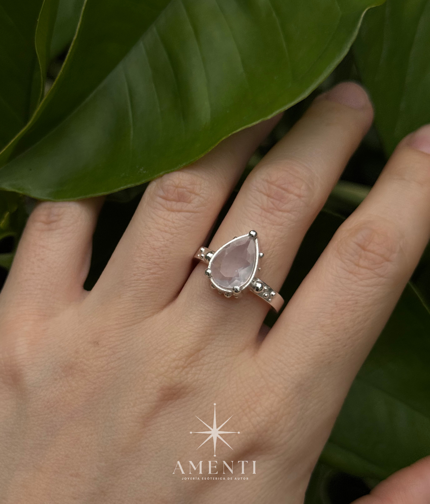 Anillo mágico de Cuarzo Rosa