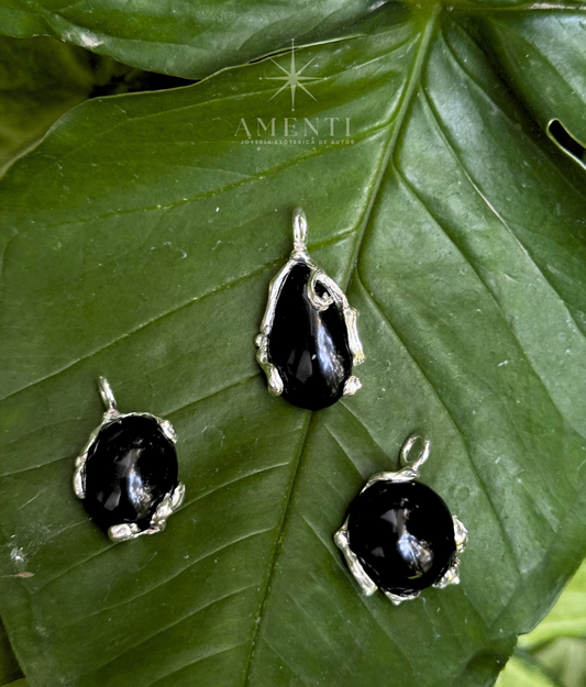 Dije Natal de Escorpio- Obsidiana