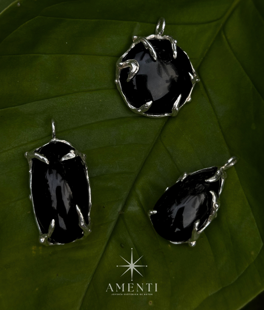 Dije Natal de Escorpio- Obsidiana