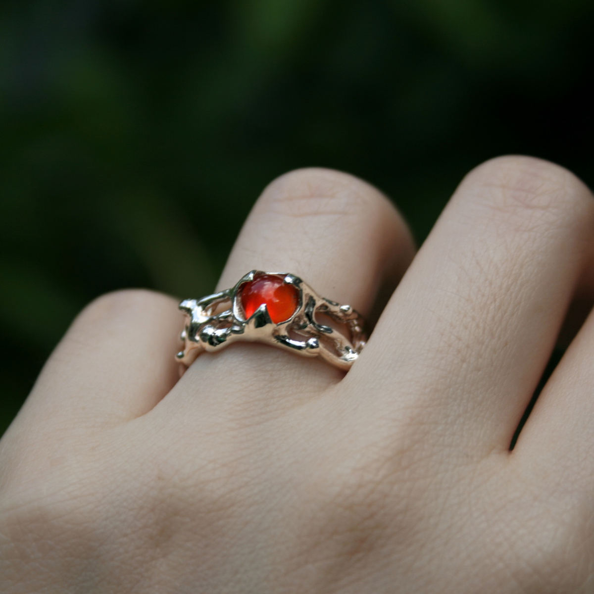 Anillo natal de Aries- Cornalina
