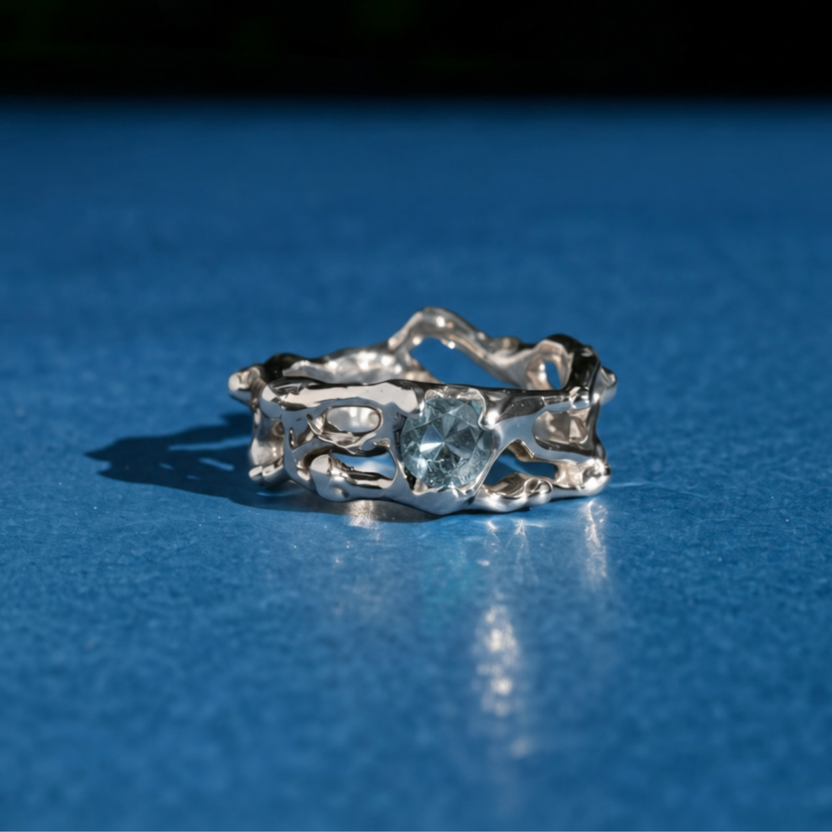 Anillo natal de Piscis- Aguamarina