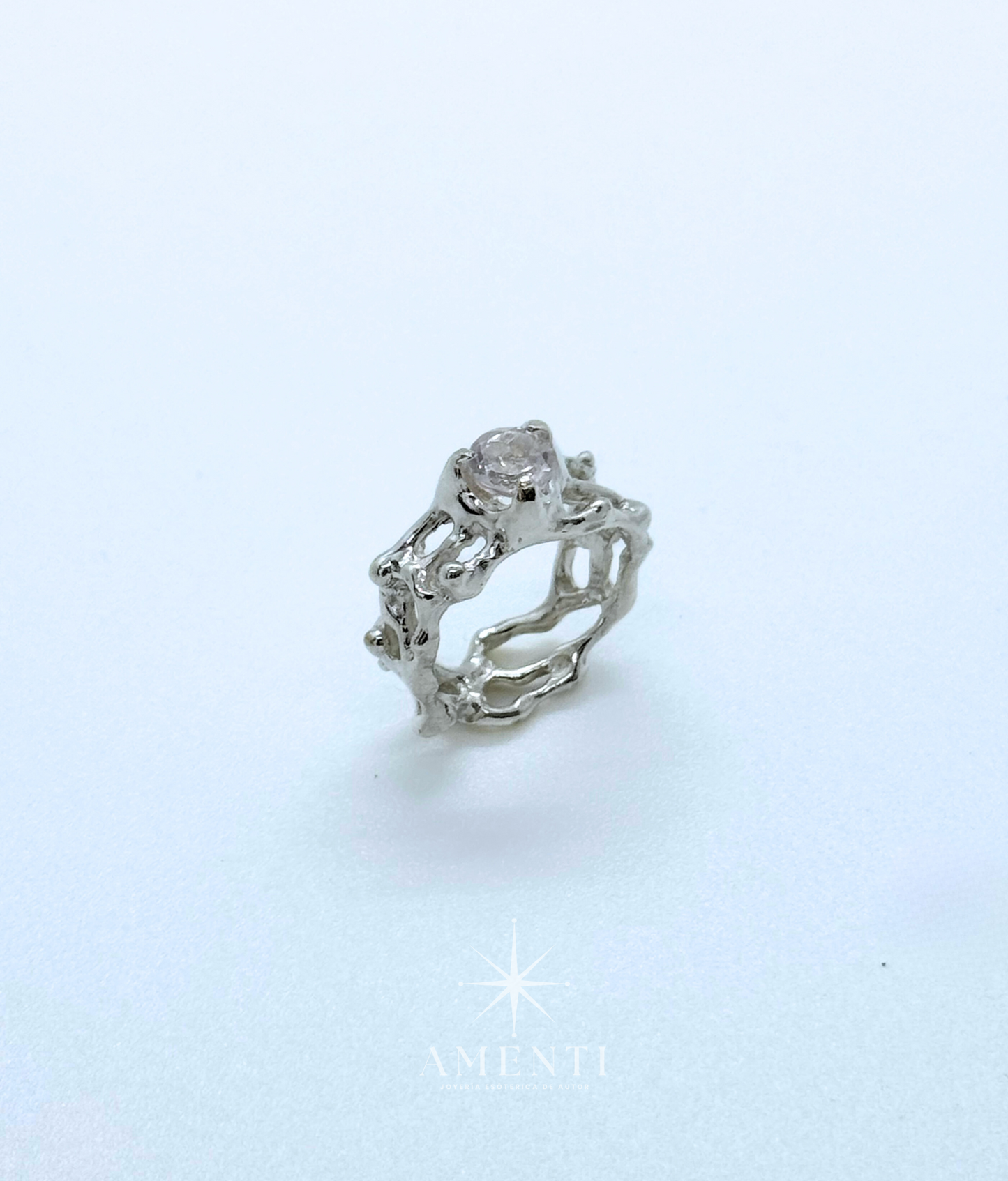 Anillo natal de Tauro- Cuarzo rosa